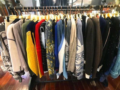 敲便宜 松江這家服飾旗艦店竟然滿額享3折 買滿3000元再送3000元店內(nèi)服飾